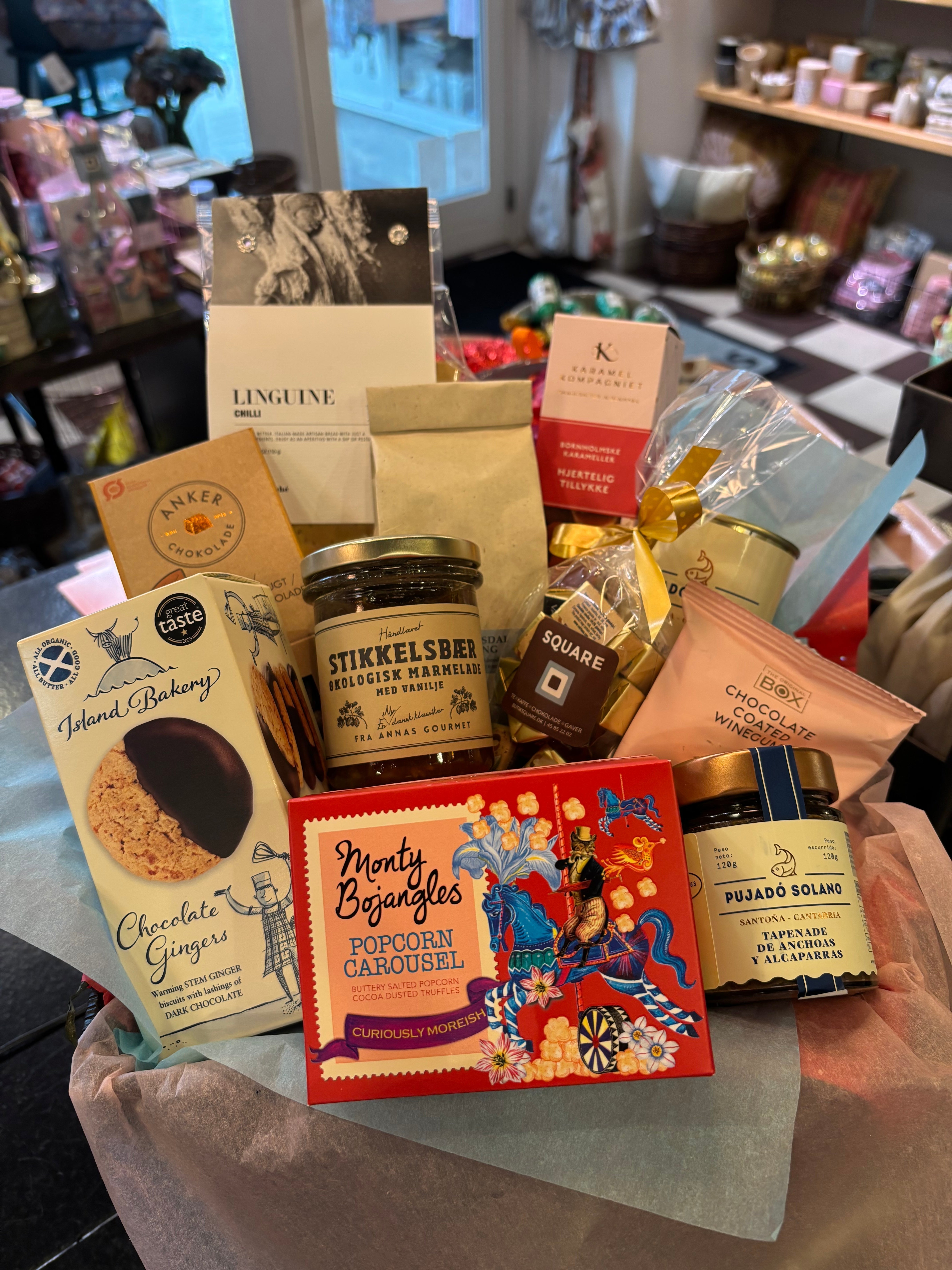 FIRMAGAVER, du vælger, vi pakker dem smukt ind