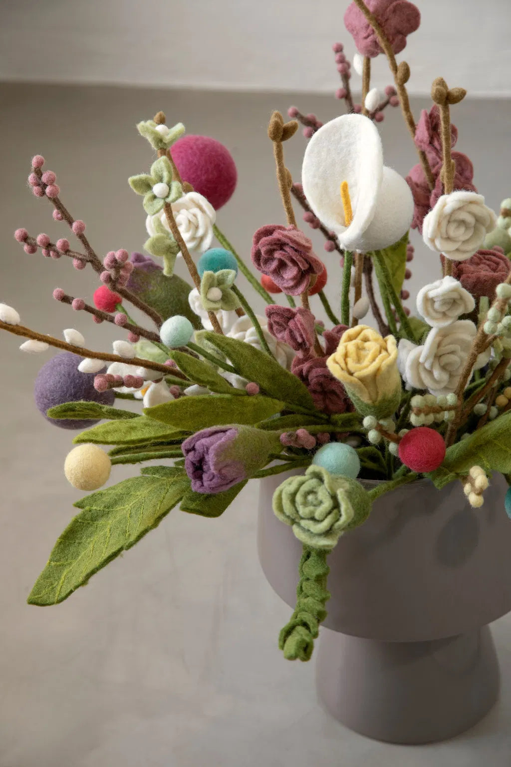 Gry & Sif - Blomst - Gren med Grønne Blade