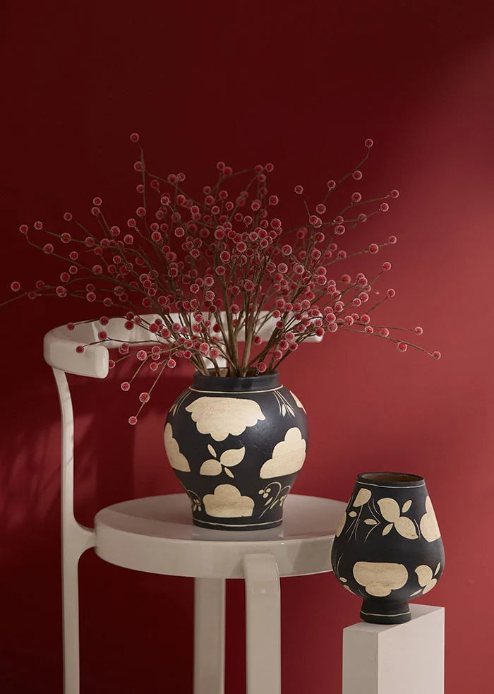 Bungalow - Vase - Inez Black