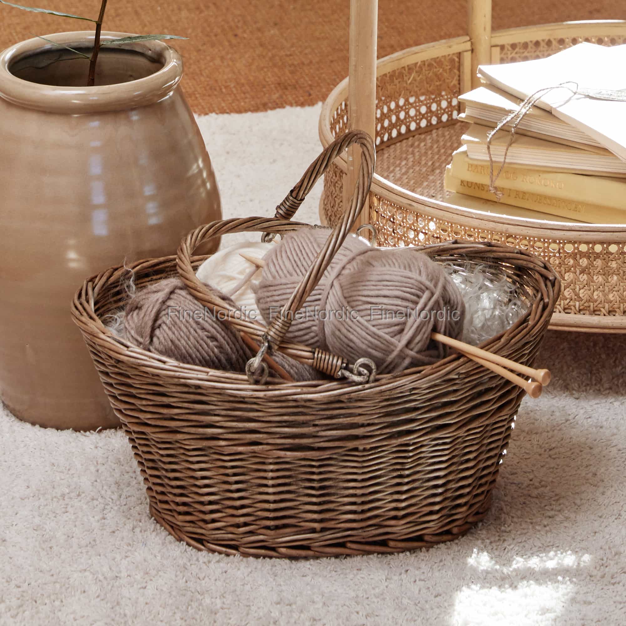 Flettet kurv med 2 hanke-Kurve-Ib Laursen-Butik Square