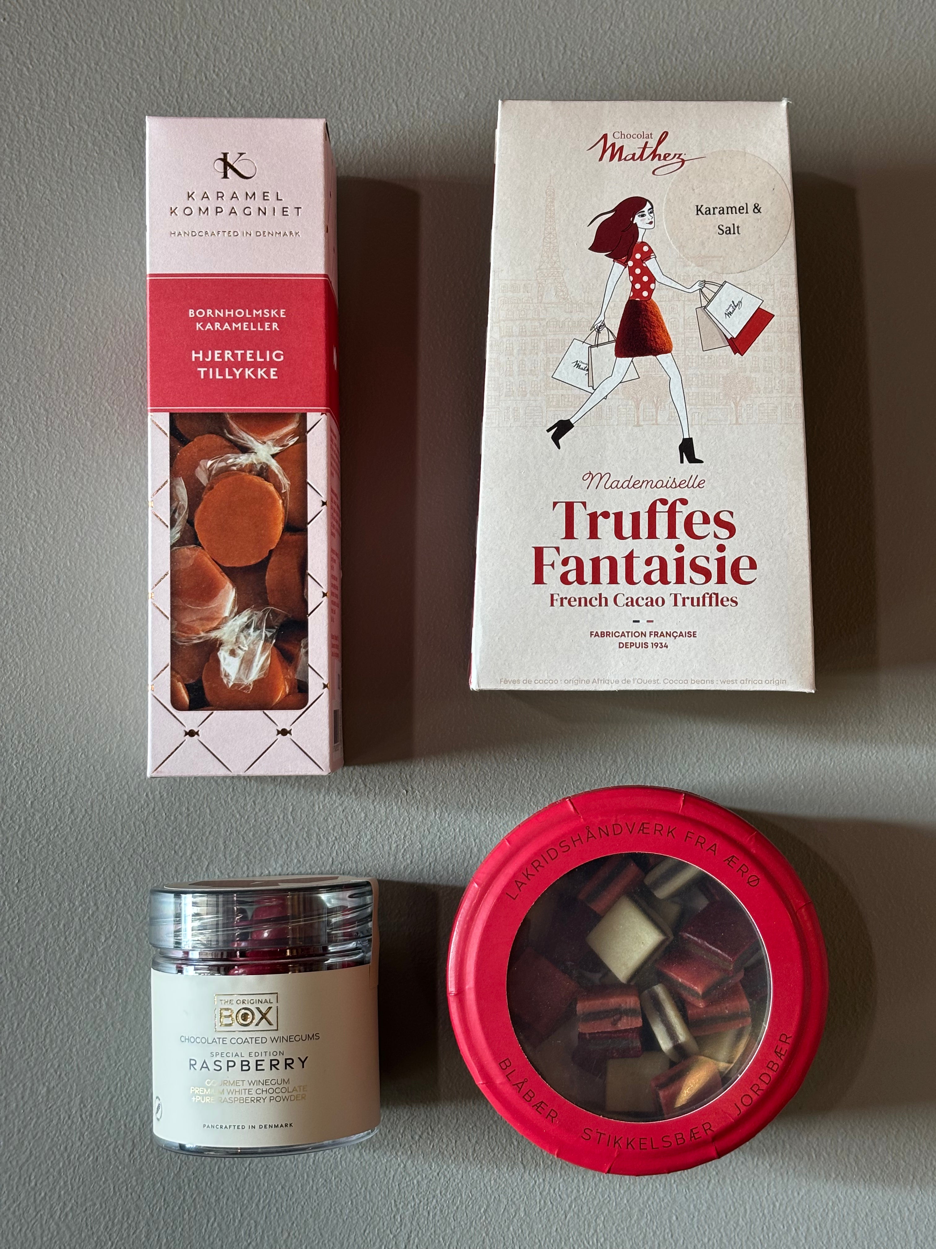 Butik Square - Gavepakke - Hjertelig Tillykke ❤️