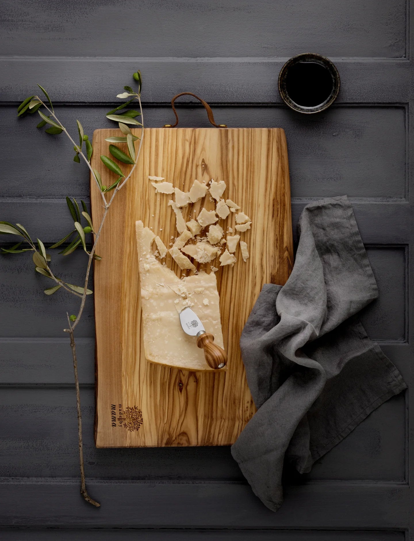 Made By Mama - Parmesan - 400 g.