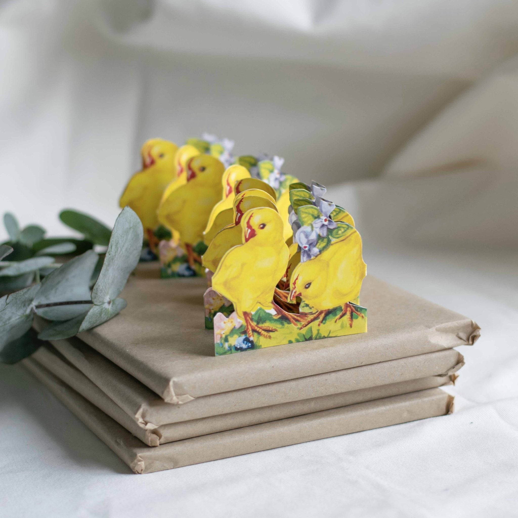 Butik Square - Remse - Kyllinger med lilla blomster