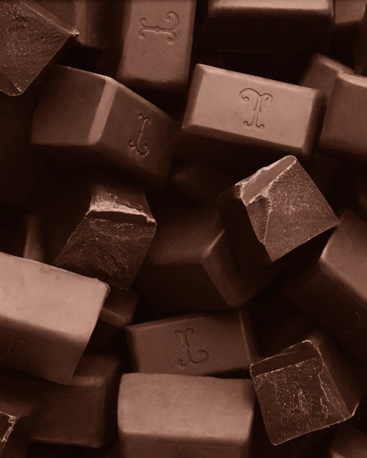 Leone - Hatteæske - Christmas 2025