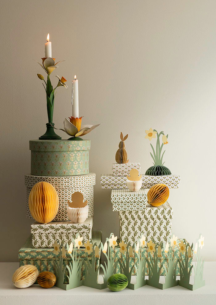 Bungalow - Påske Bordpynt - Påskelilje