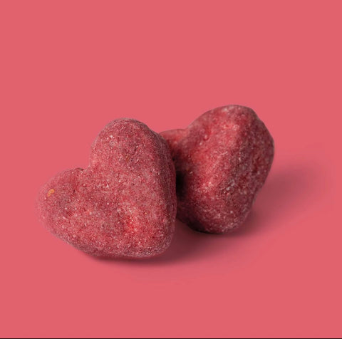 Hjerter Røde – Skumfiduser Med Hvid Chokolade & Hindbær 90G